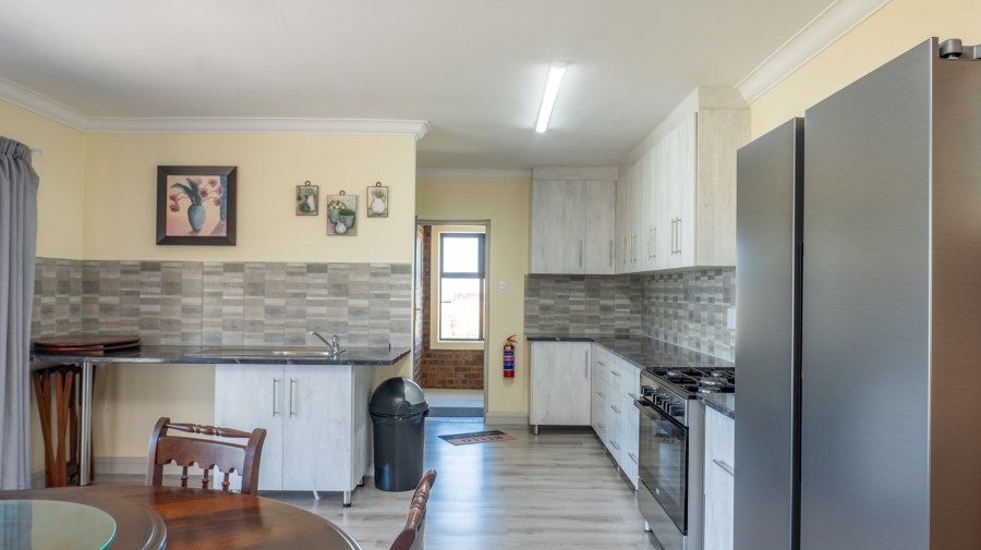 To Let 3 Bedroom Property for Rent in Agulhas Western Cape